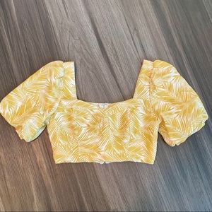 Vestique Crop Top NWT